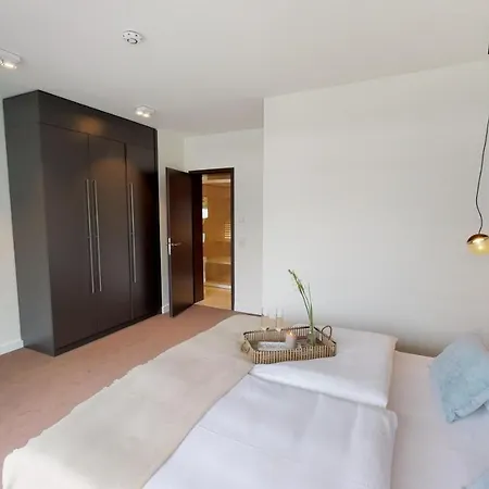 Apartment White Pearl 3.11