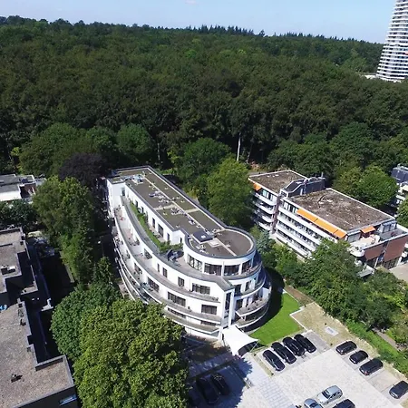 White Pearl 3.11 تيميندورفير ستراند